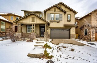 10914 Valleybrook Cir in Littleton, CO - Building Photo