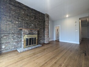 3542 N Halsted St, Unit 3 in Chicago, IL - Building Photo - Building Photo