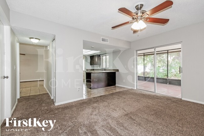 3702 Greenford St, Unit Unit 1 in Valrico, FL - Building Photo - Building Photo