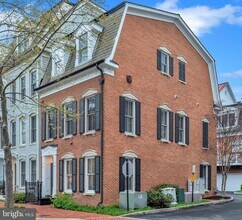 709 Carpenter Rd in Alexandria, VA - Building Photo - Building Photo
