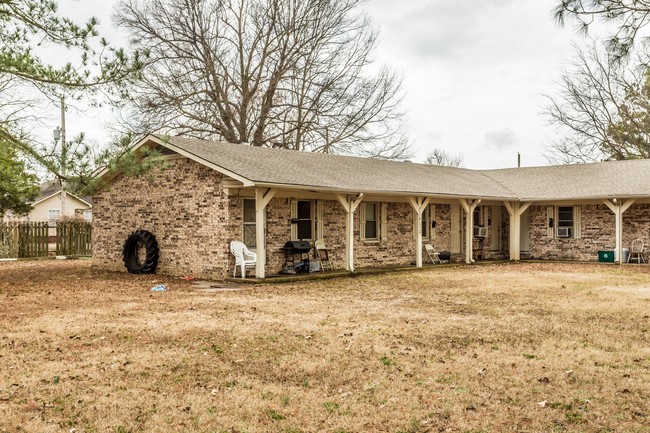 3805 Griffin St in Jonesboro, AR - Foto de edificio - Building Photo