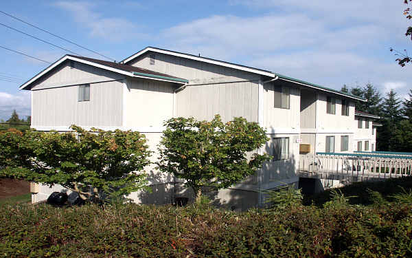 Perla Apartments in Tacoma, WA - Building Photo - Building Photo