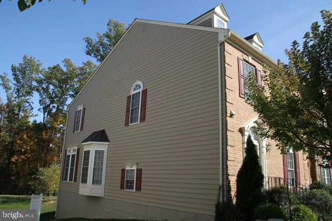 property at 12423 Falconbridge Dr
