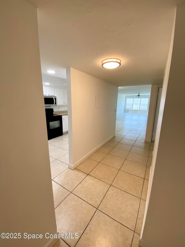 325 Tangle Run Blvd in Melbourne, FL - Building Photo - Building Photo