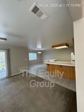 2918 N Terrace St in Visalia, CA - Building Photo - Building Photo