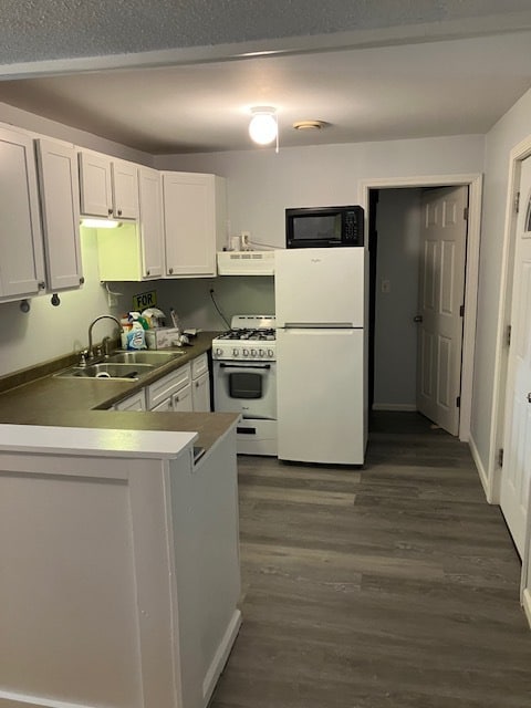 property at 2198 River Rd