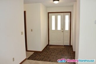 9650 County Rd 43 in Chaska, MN - Building Photo - Building Photo