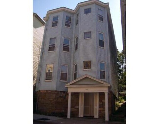 146 Hillside St Apartments and Nearby Boston Apartments For Rent