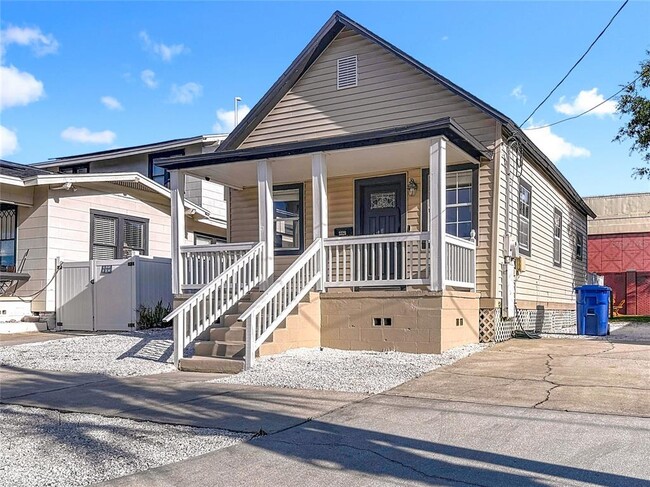 2329 W La Salle St in Tampa, FL - Building Photo - Building Photo