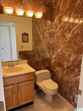 1905 Grouse Ct in Easton, PA - Building Photo - Building Photo