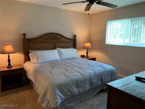 1004 Manatee Rd in Naples, FL - Building Photo - Building Photo