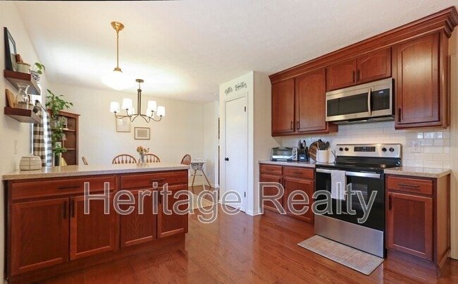 9608 Clearwater Dr in Knoxville, TN - Building Photo - Building Photo