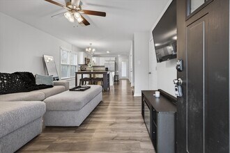 409 Hillside Dr in Clarksville, TN - Building Photo - Building Photo