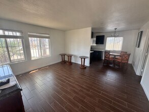 2625 S Van Patten St in Las Vegas, NV - Building Photo - Building Photo