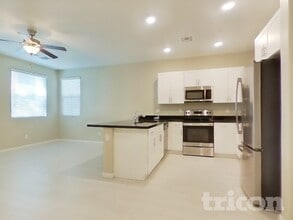 12573 W Hummingbird Terrace in Peoria, AZ - Building Photo - Building Photo