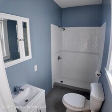 128 Main St in Old Forge, PA - Building Photo - Building Photo