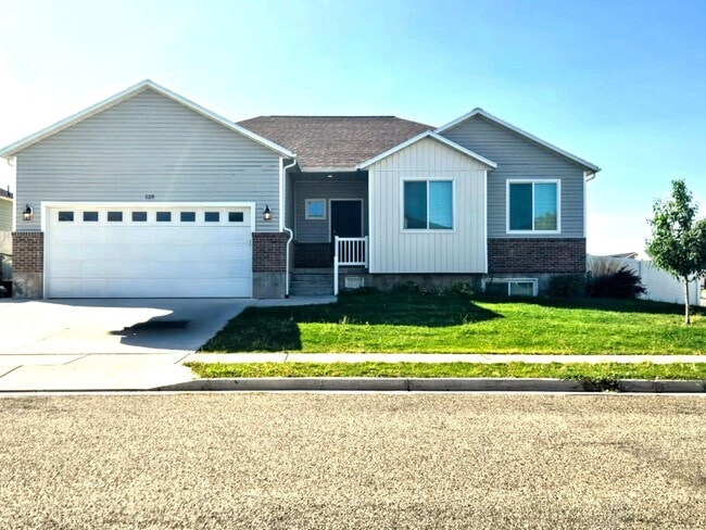 property at 125 930 S