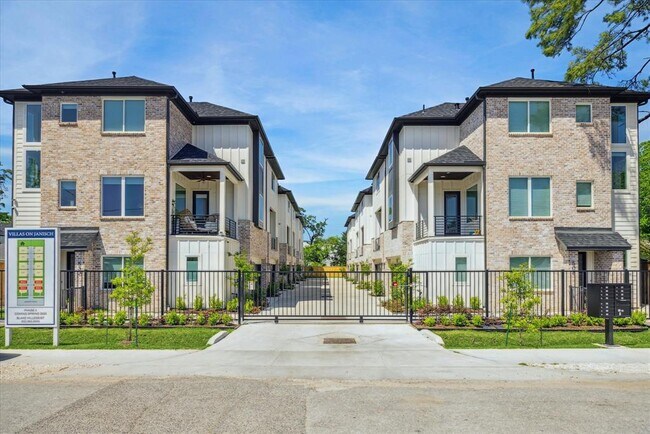 512 Janisch Rd in Houston, TX - Building Photo - Building Photo