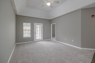 Magnolia Lake in Carrollton, GA - Building Photo - Interior Photo