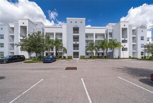 4741 Clock Tower Dr in Kissimmee, FL - Building Photo