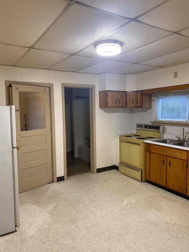 200 14th St Rentals in Fairmont, WV