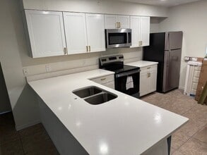2274 CR 524, Unit 1 in Sumterville, FL - Foto de edificio - Building Photo