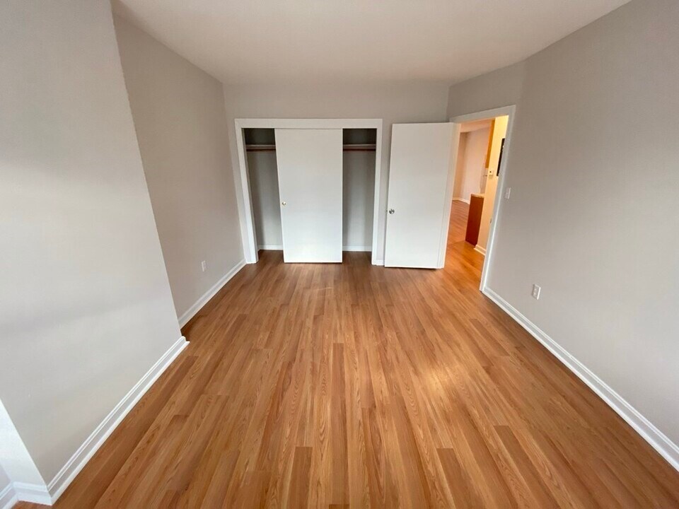 51 Hammond St in Boston, MA - Building Photo