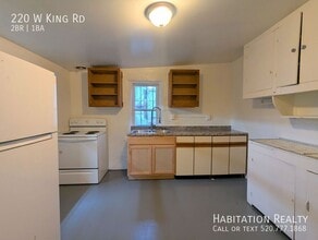 220 W King Rd in Tucson, AZ - Building Photo - Building Photo