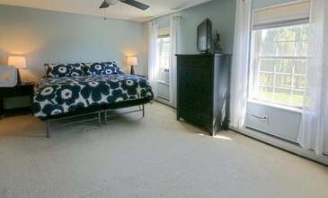 207 Farmall Dr in Hinesburg, VT - Building Photo - Building Photo