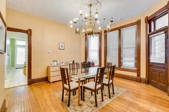 616 W Surf St in Chicago, IL - Building Photo - Building Photo
