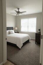 The Corridor in Oshkosh, WI - Foto de edificio - Building Photo