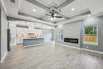 3730 Nathan St in Beaumont, TX - Foto de edificio - Building Photo