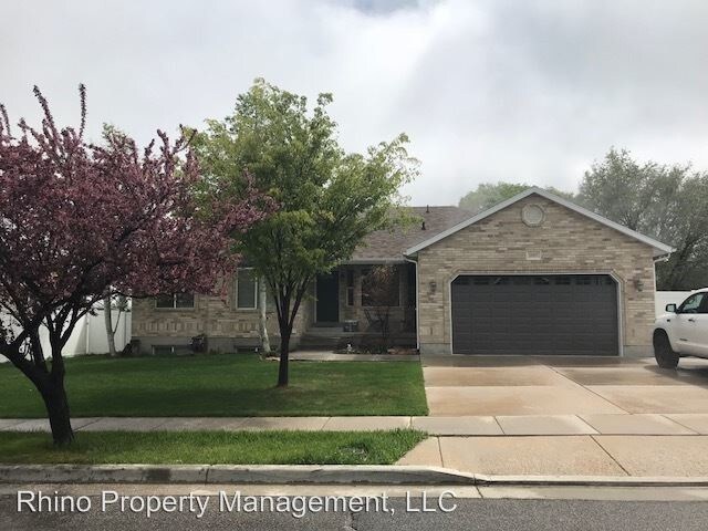 14097 Mill Canyon Peak Dr in Riverton, UT - Building Photo - Building Photo