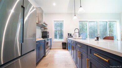 102 Rider Hollow Rd in Arkville, NY - Building Photo - Building Photo