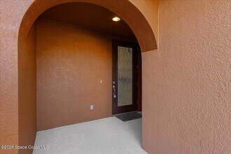 89 Redondo Dr in Satellite Beach, FL - Foto de edificio - Building Photo