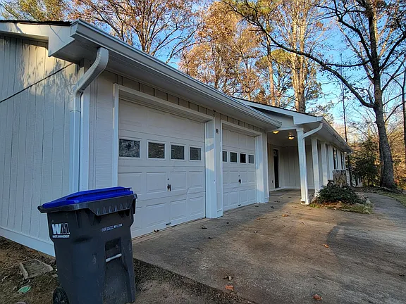 2390 Pine Stream Ct in Lawrenceville, GA - Building Photo - Building Photo