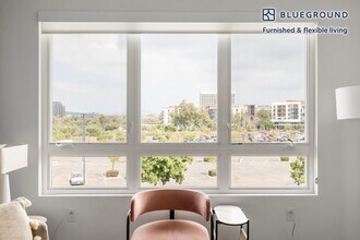 101 River Pk Dr in San Diego, CA - Building Photo - Building Photo