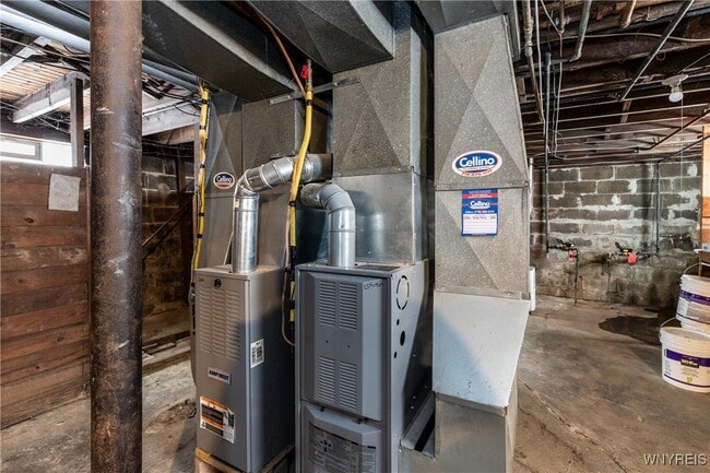 property at 189 Hamilton Dr