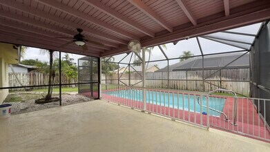 1194 Belmore Terrace in Wellington, FL - Building Photo - Building Photo