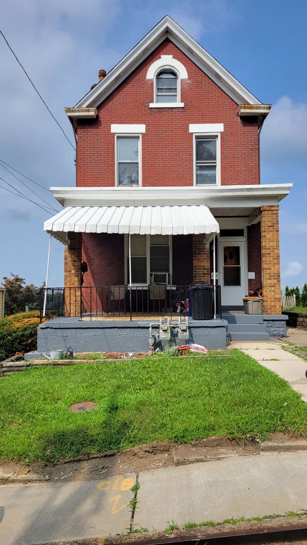 property at 222 Conniston Ave