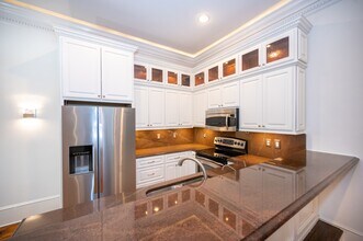 79 Society St in Charleston, SC - Building Photo - Building Photo