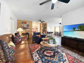 402 Wallace Dean Rd in West Monroe, LA - Foto de edificio - Building Photo