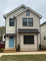 1027 Park Hill Dr in Gainesville, GA - Building Photo