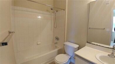 2652 Robert Trent Jones Dr in Orlando, FL - Building Photo - Building Photo