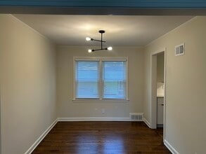 111 W 73rd St, Unit 111 in Kansas City, MO - Building Photo - Building Photo