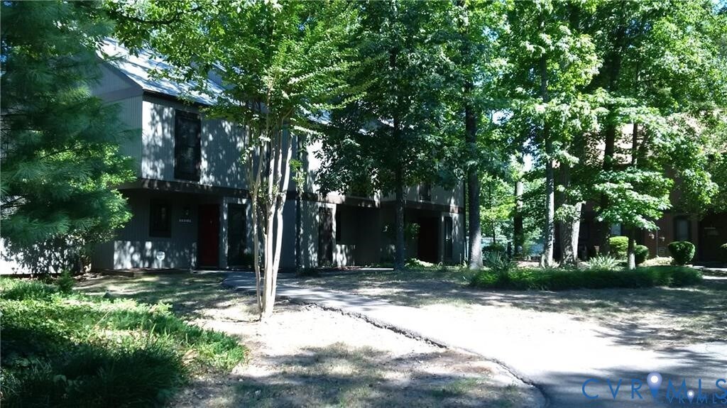 11763 N Briar Patch Dr in Midlothian, VA - Building Photo
