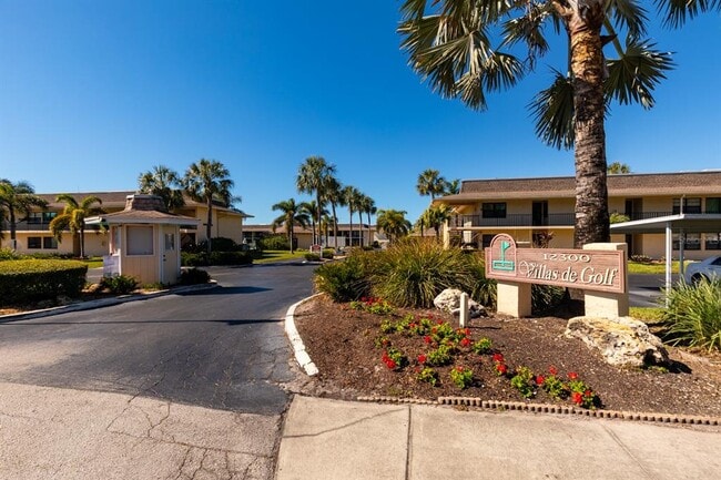 12300 Vonn Rd in Largo, FL - Building Photo - Building Photo