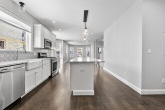 83 Centre St in Boston, MA - Building Photo - Building Photo