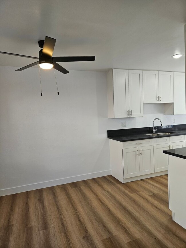 245 E Ave 38 in Los Angeles, CA - Building Photo - Building Photo