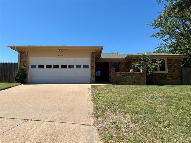 4742 Kevin Ct